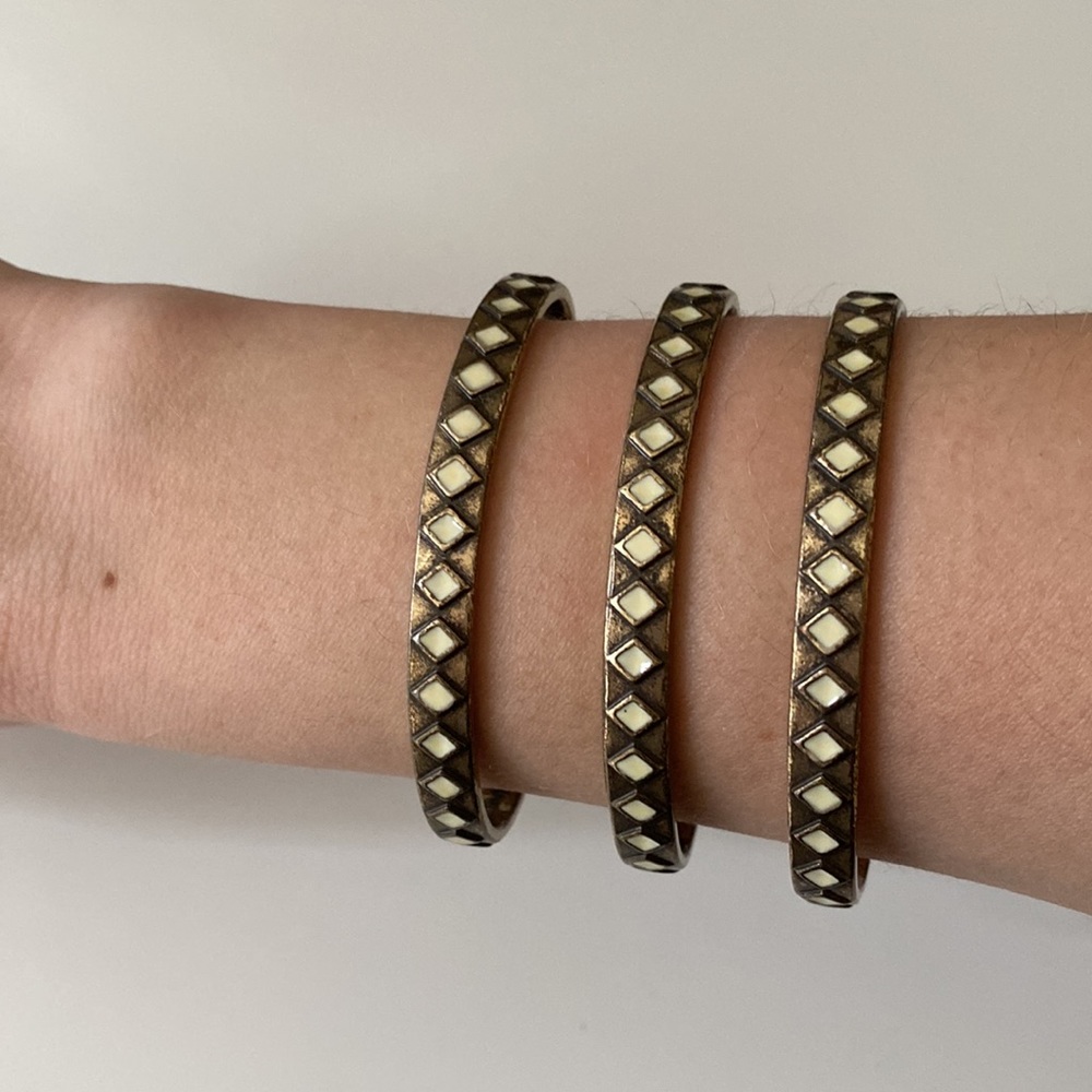 Lucky Brand Gold and off white cuff bracelet